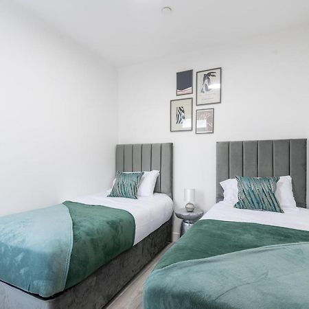 Cardiff Luxe Living Apartments Bagian luar foto
