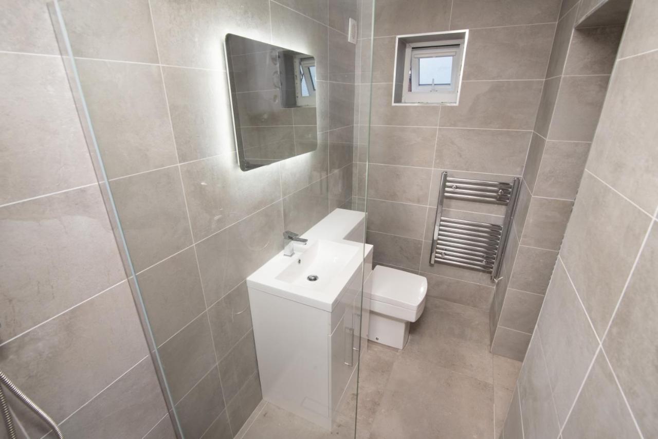 Cardiff Luxe Living Apartments Bagian luar foto