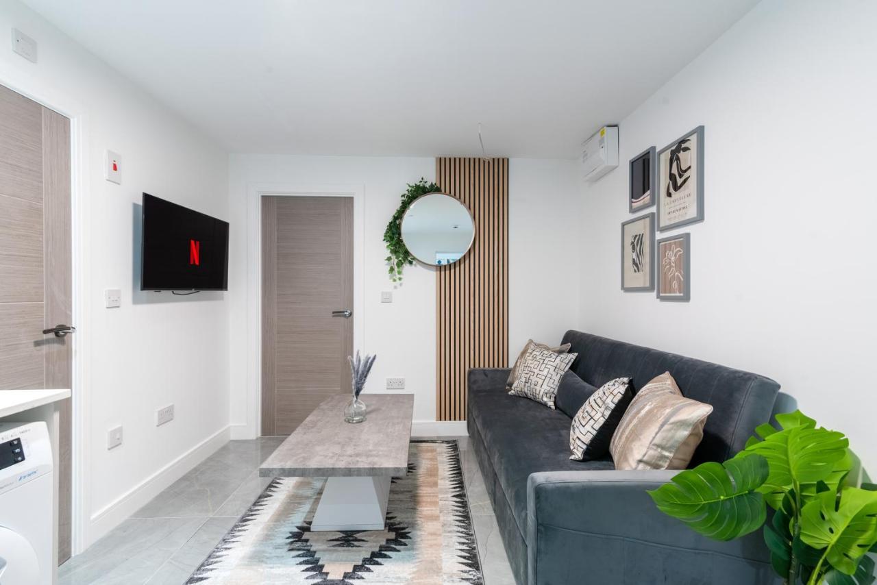 Cardiff Luxe Living Apartments Bagian luar foto