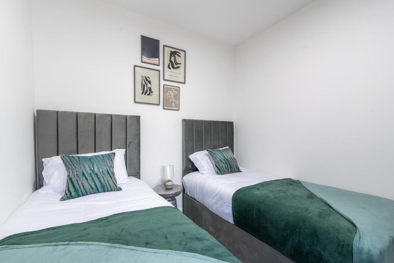 Cardiff Luxe Living Apartments Bagian luar foto