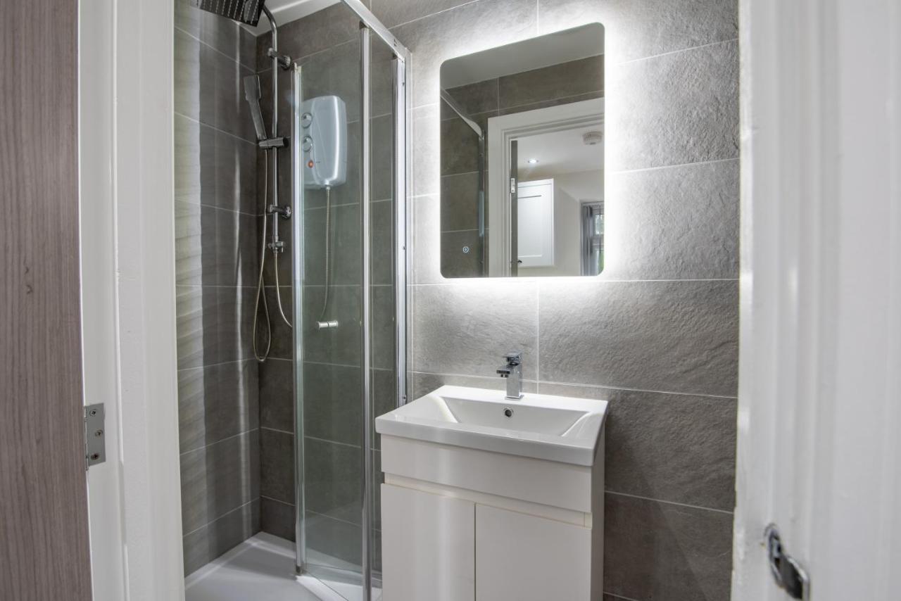 Cardiff Luxe Living Apartments Bagian luar foto