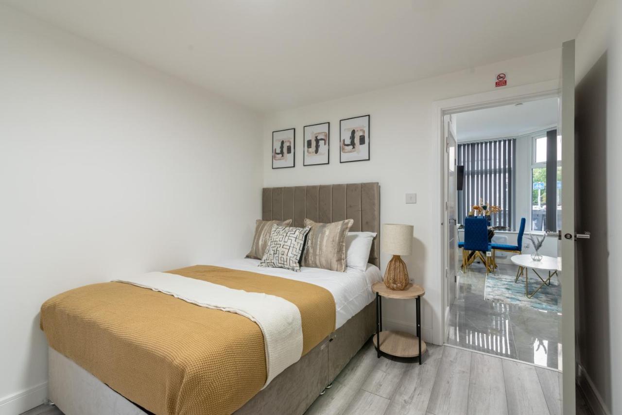 Cardiff Luxe Living Apartments Bagian luar foto