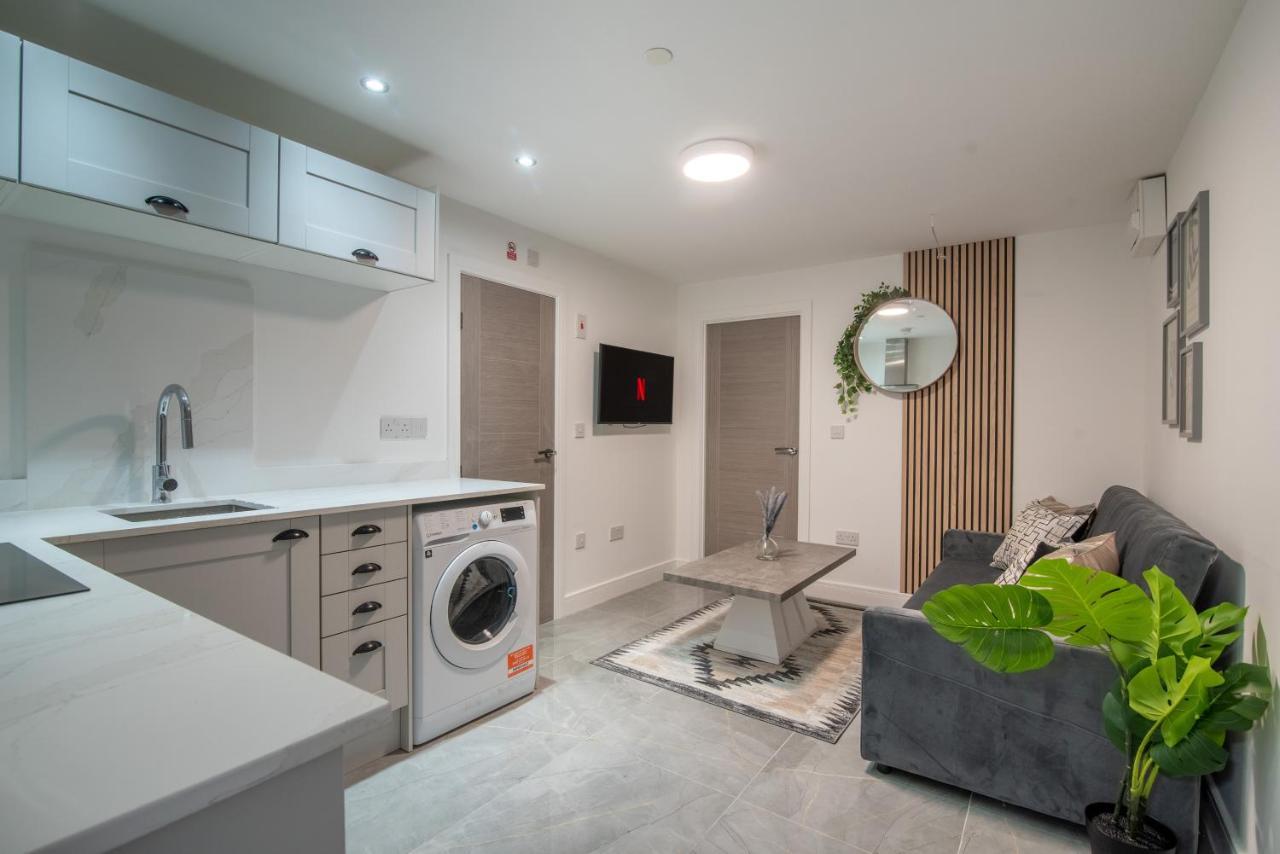 Cardiff Luxe Living Apartments Bagian luar foto